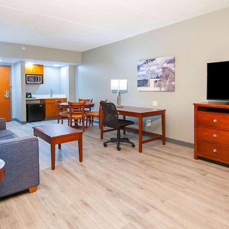 Wingate By Wyndham Tuscaloosa Hotell Eksteriør bilde